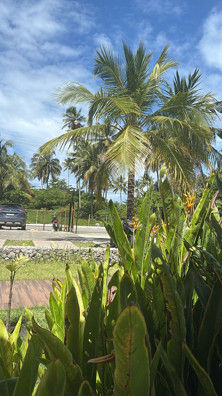 Beira Mar Japaratinga em frente a piscina