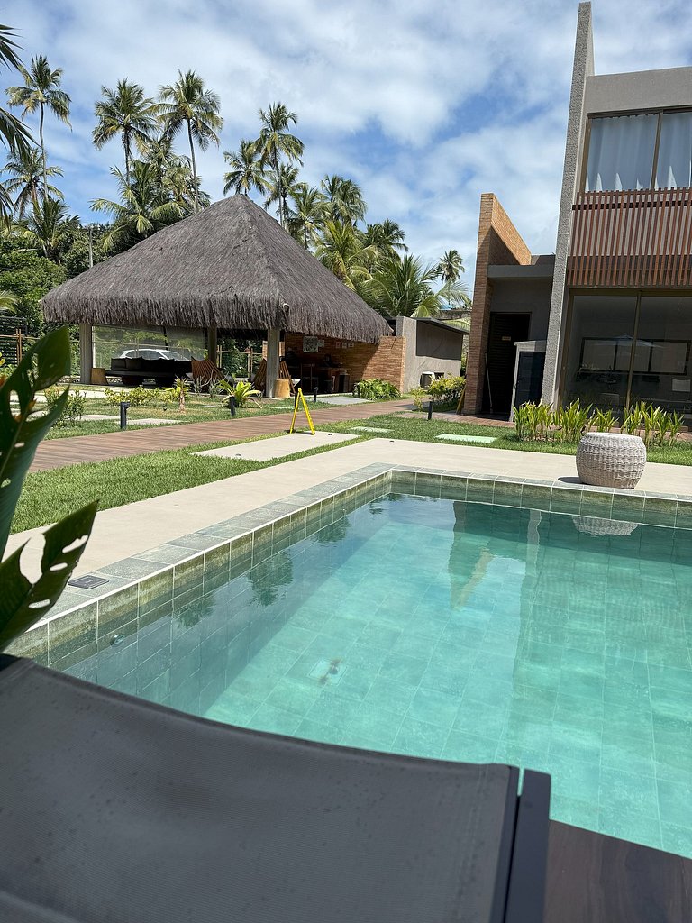 Beira Mar Japaratinga em frente a piscina
