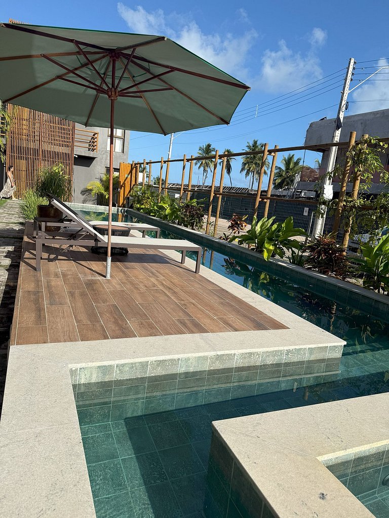 Essence Beira mar - Porto de pedras C102