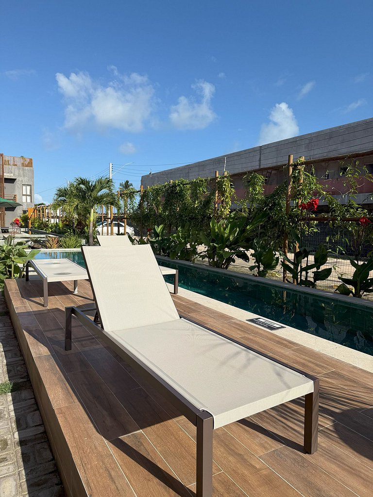 Essence Beira mar Porto de pedras C002