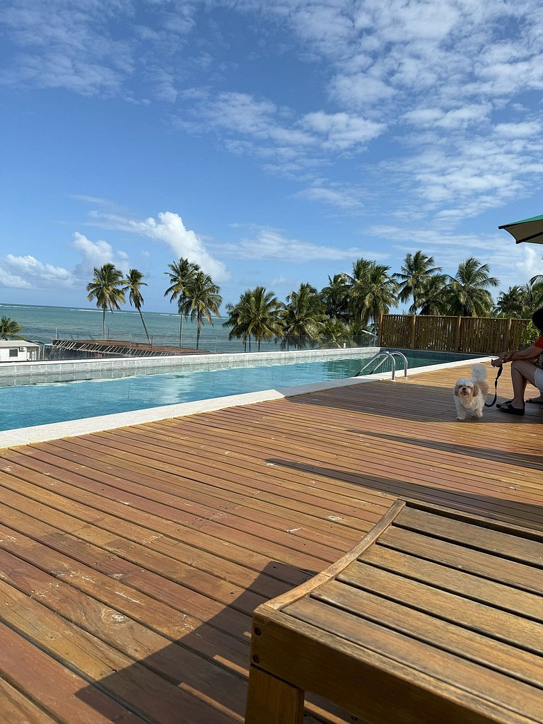 Essence Beira mar Porto de pedras C02 N