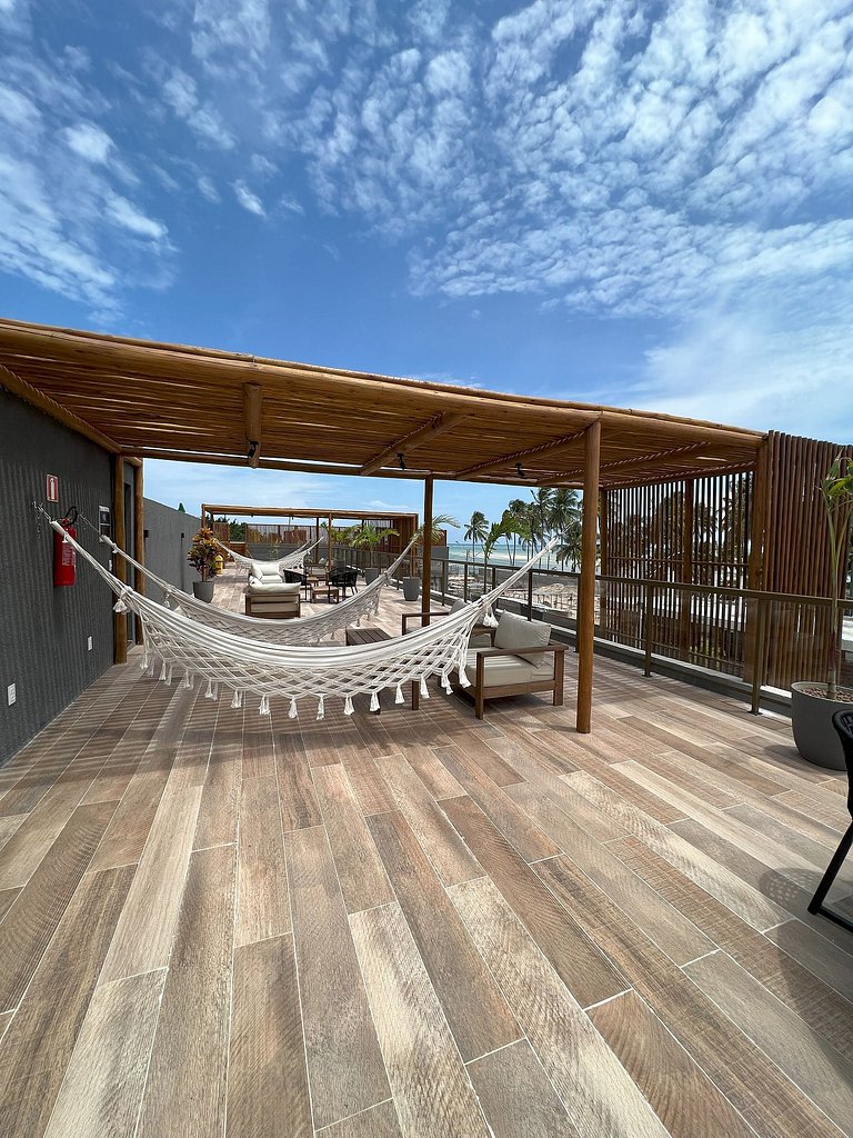 Essence Beira mar Porto de pedras C02 N