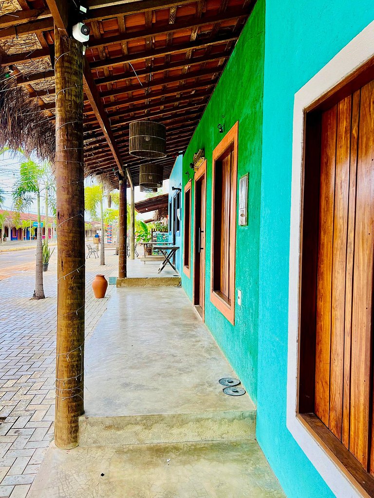 Essence Beira mar Porto de pedras C002