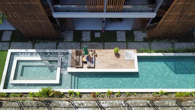 Essence Beira mar Porto de pedras C02 N