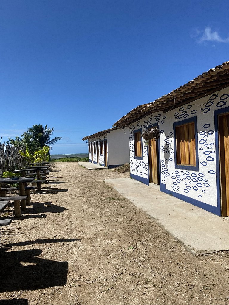 Essence Beira mar Porto de pedras C02 N