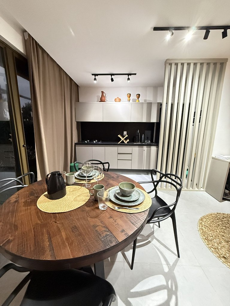 Essence Beira mar Porto de pedras C02 N