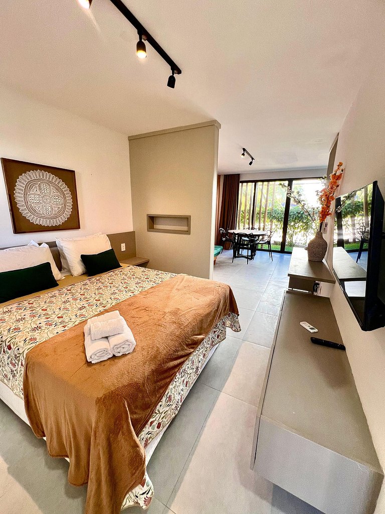 Essence Beira mar Porto de pedras C002