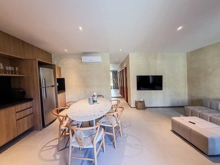 Tuchá Tatuamunha- Naay Palms 01